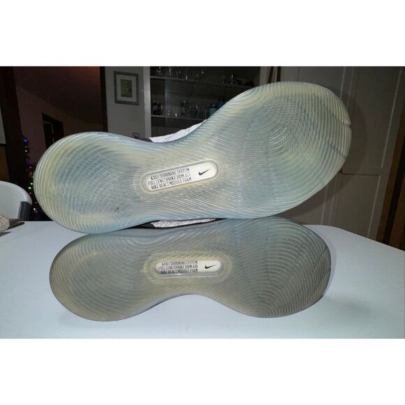 Kevin Durant Kd11 Zoom Nike Sneakers Size 13 Preowned in great condition - Picture 8 of 8
